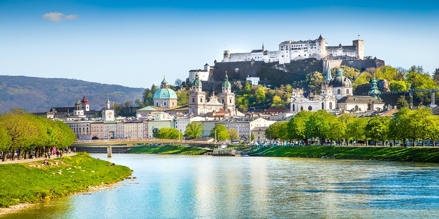 Visiting Salzburg or Český Krumlov