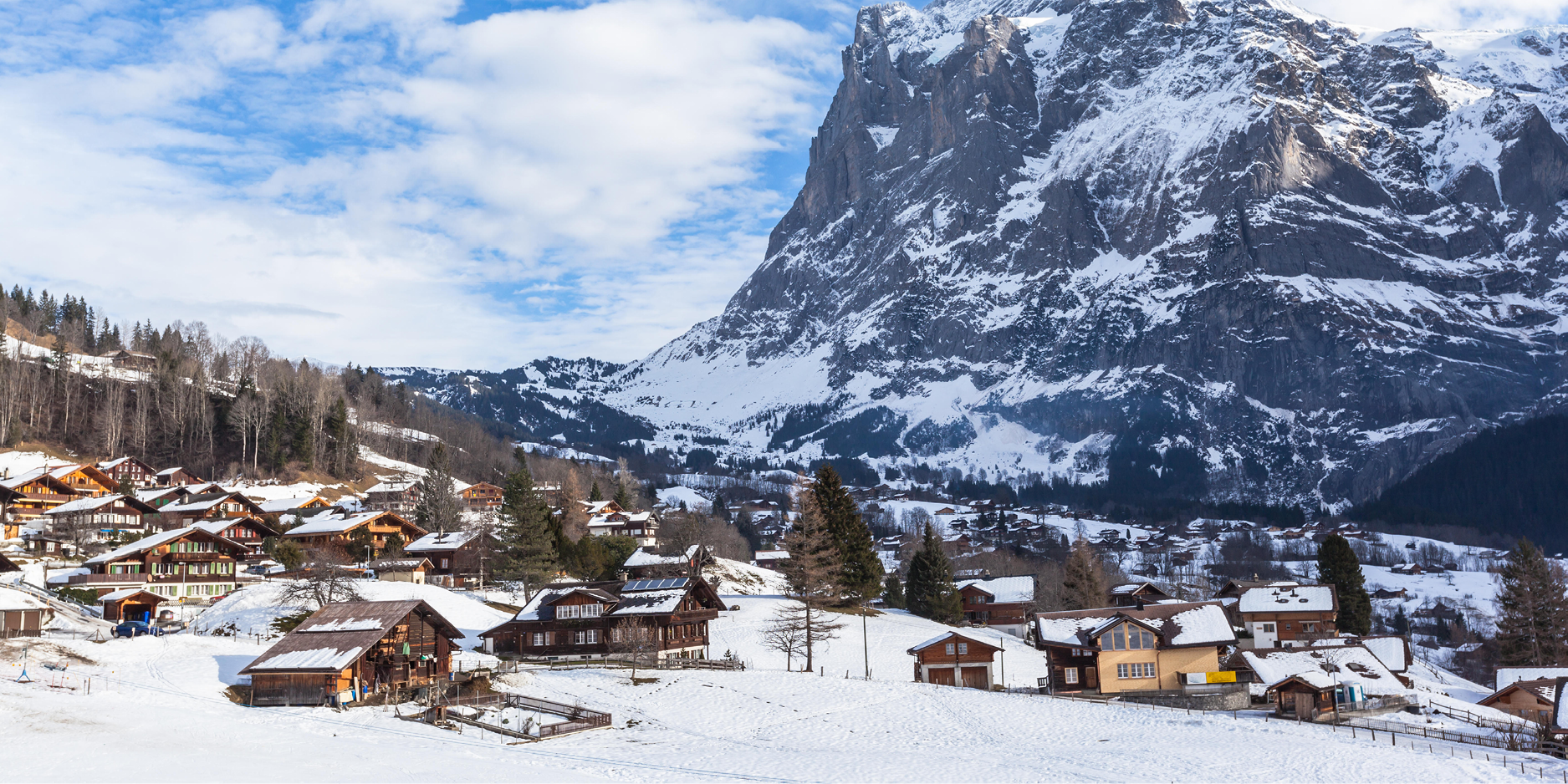 Admiring the idyllic setting of Grindelwald