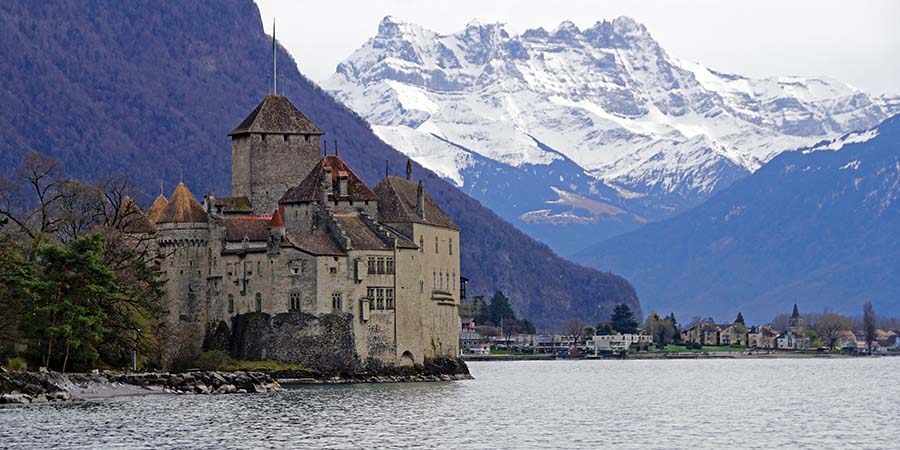 Staying in a waterside Montreux hotel on Lake Geneva